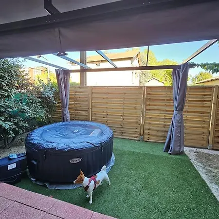 Garden Plazza Jacuzzi Prive Lejlighed